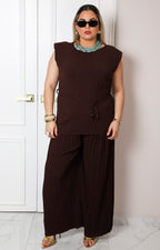 Conjunto plisado con lazo
