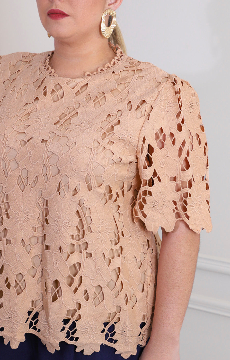 Blusa nude de guipiur