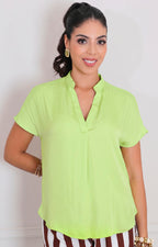 Blusa lisa con mangas