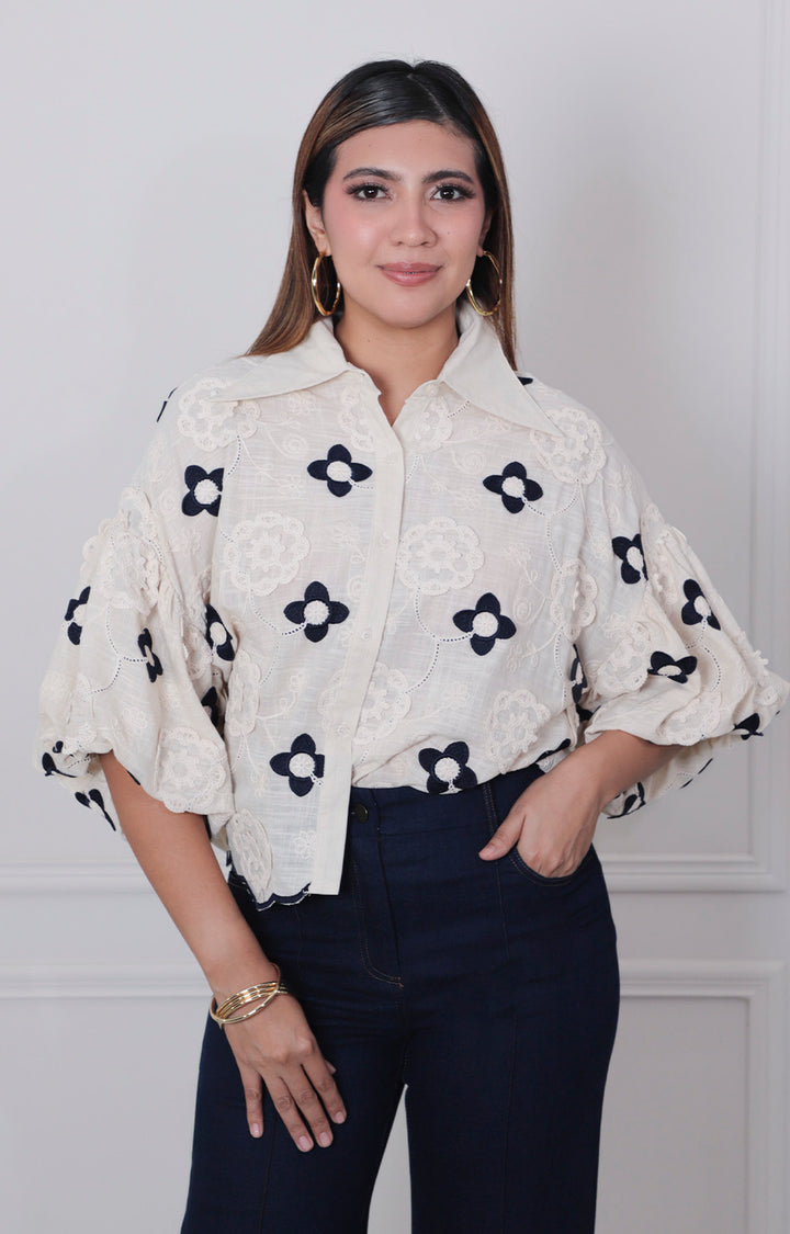 Blusa beige estampado - BLUSAS REGULAR Boutiquemirel 