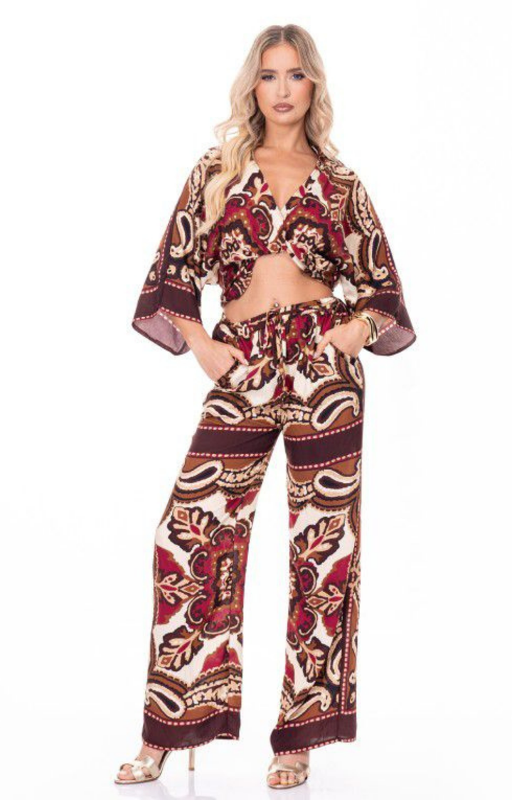 Conjunto rojo estampado