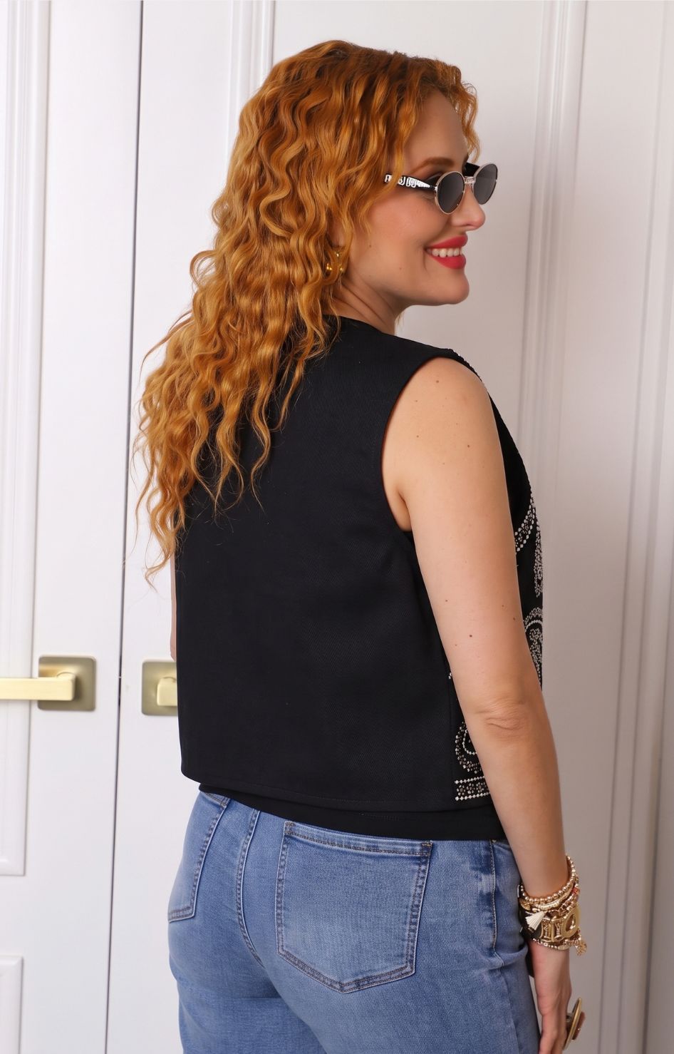 Chaleco con pedrería