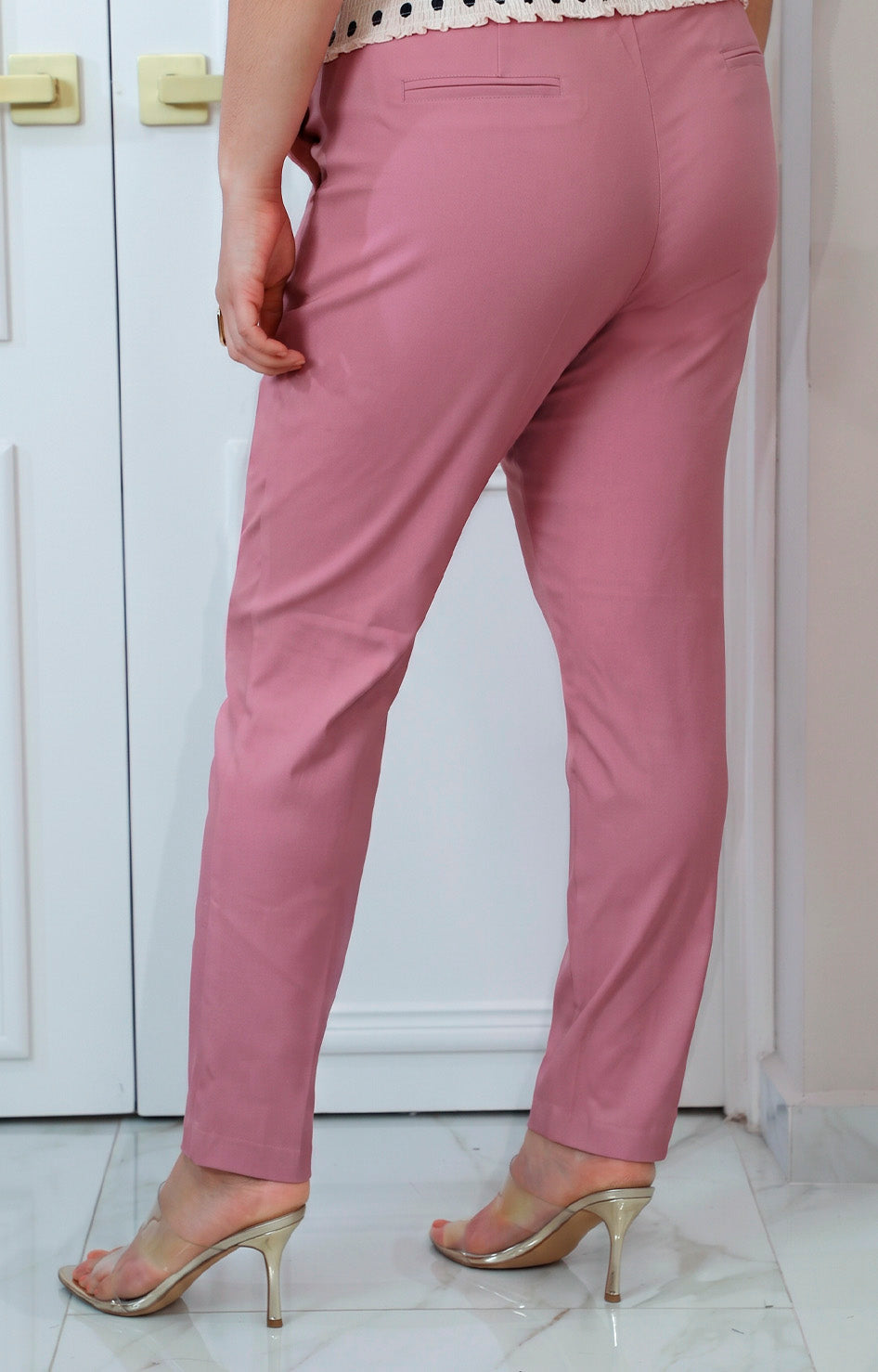 Pantalon con cinturón