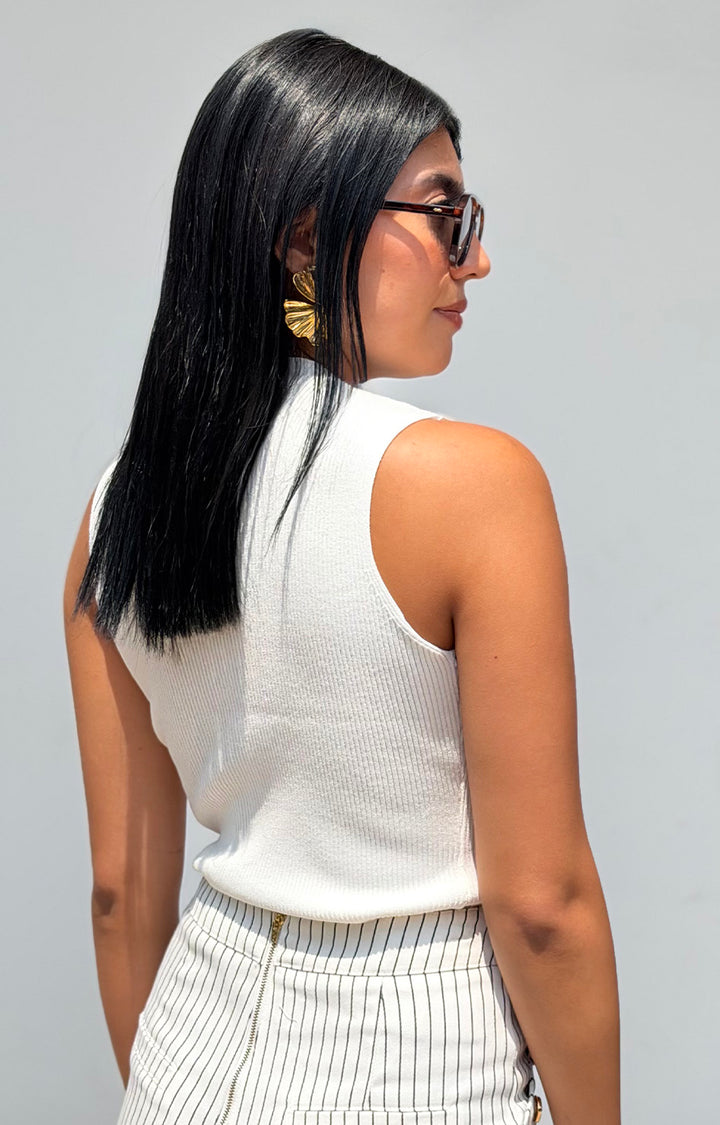 Blusa halter con detalle dorado - BLUSAS REGULAR Boutiquemirel 