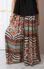 Pantalón con estampado boho