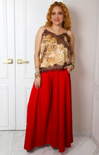 Blusa de tirantes con encaje y animal print