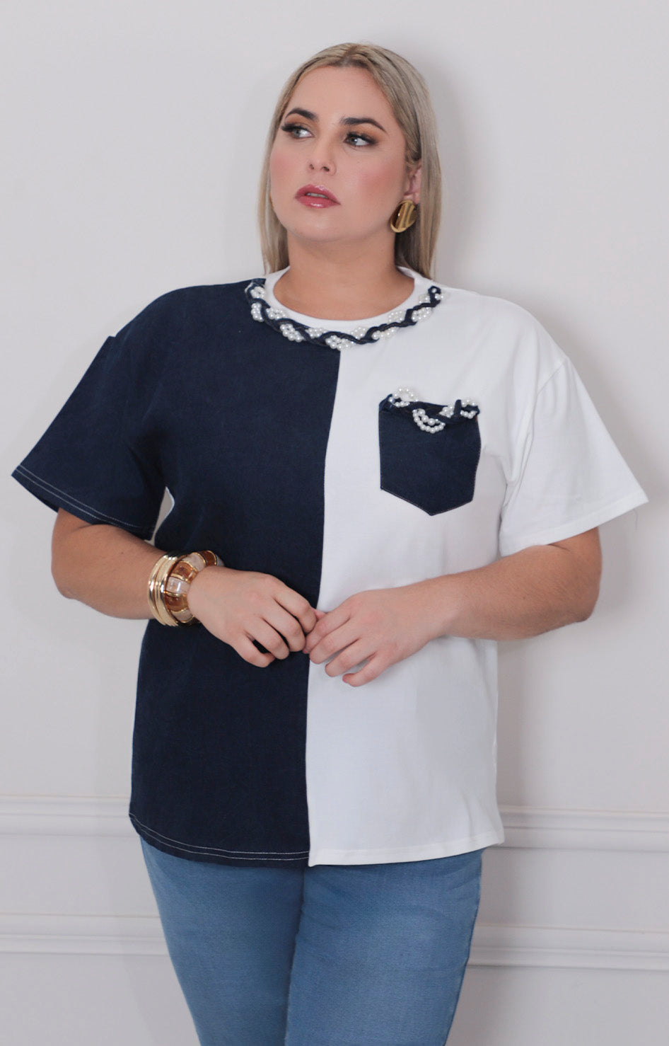 Blusa bicolor con perlas - BLUSAS CURVY Boutiquemirel 