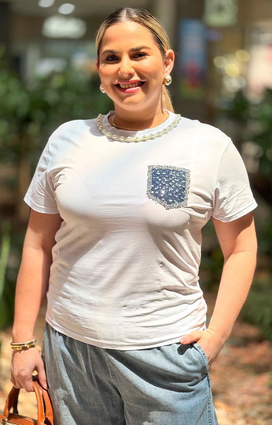 Blusa con detalle de brillo