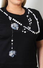 Blusa de algodón con aplicaciones