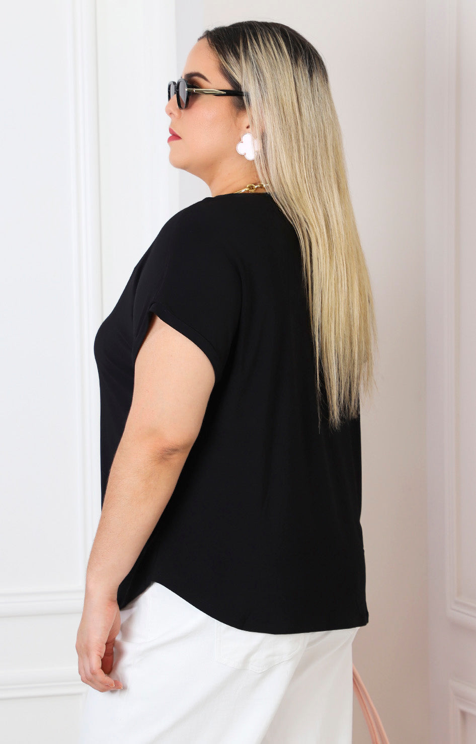 Blusa básica de corte relajado