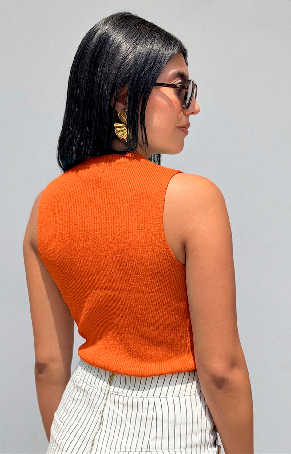Blusa halter con detalle dorado - BLUSAS REGULAR Boutiquemirel 