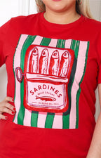 Blusa con estampado de lata de sardinas