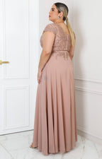 Vestido beige con guipiur
