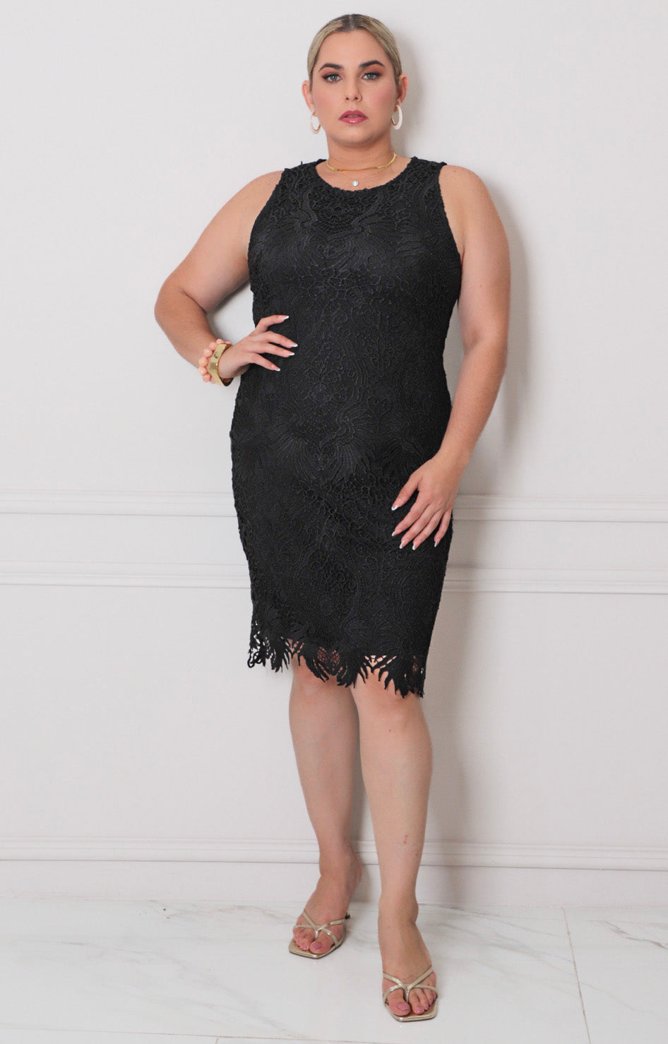 Vestido de guipiur - VESTIDO CORTO CURVY Boutiquemirel 