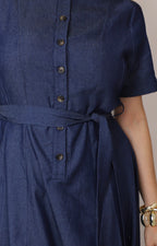 Vestido azul midi con lazo