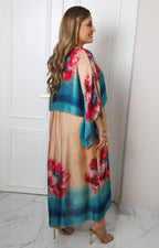 Vestido de dos piezas con sobrecapa