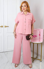 Conjunto rosa camisero con botones dorados