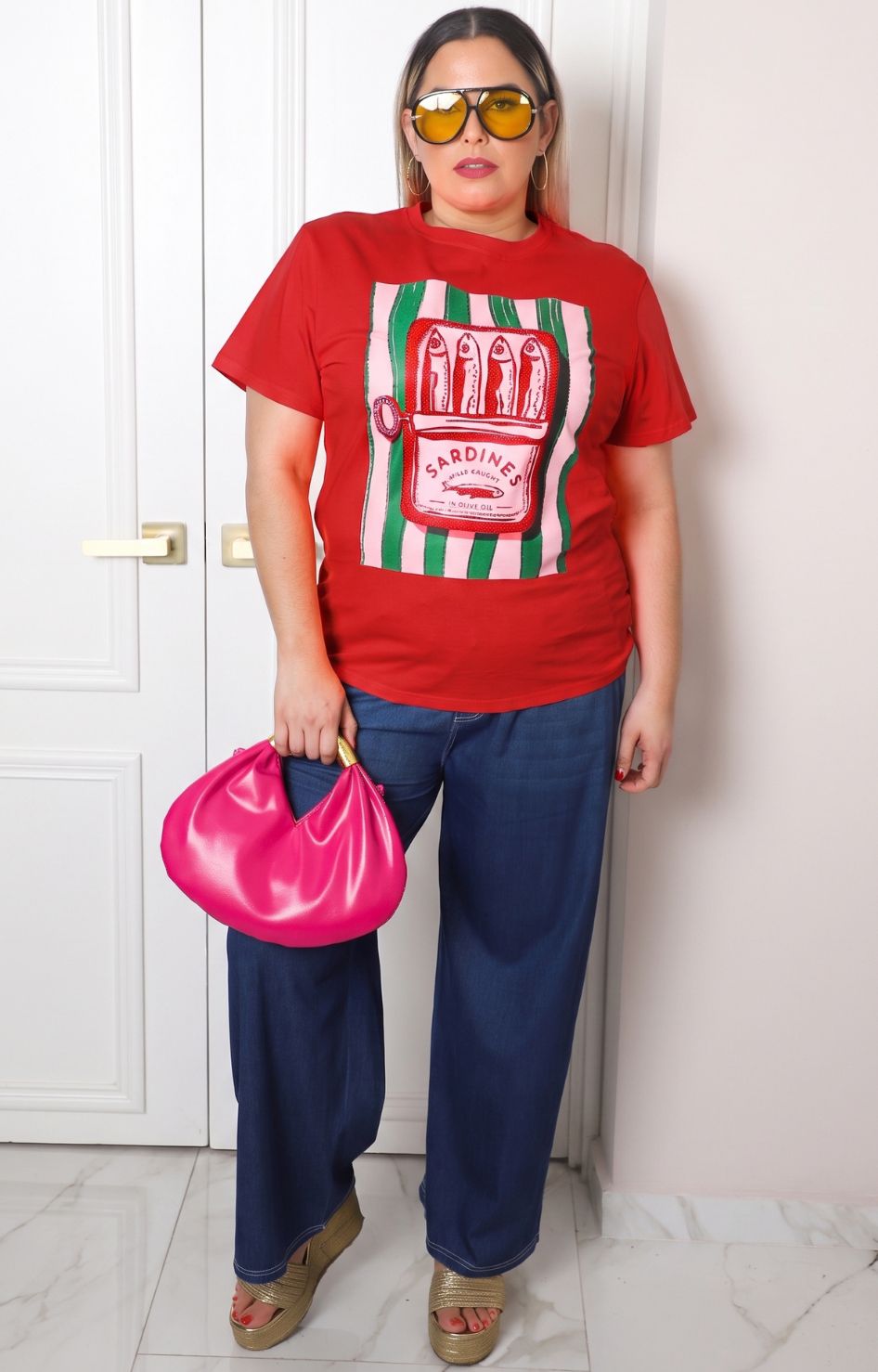 Blusa con estampado de lata de sardinas