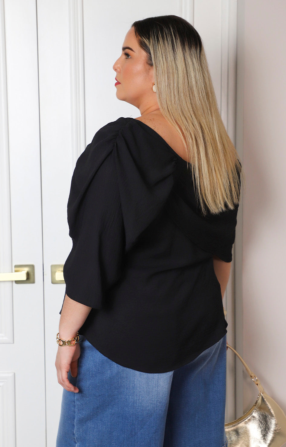 Blusa cuello drapeado con manga 3/4
