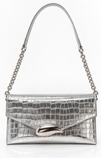 Bolso clutch acolchado con cadena