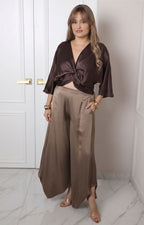 Blusa con nudo frontal satinada