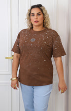Blusa café con aplicaciones