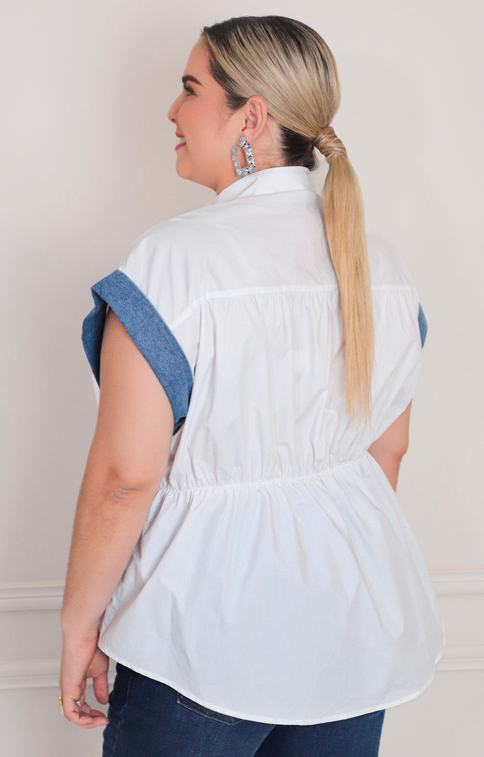 Blusa combinada mezclilla con pedrería