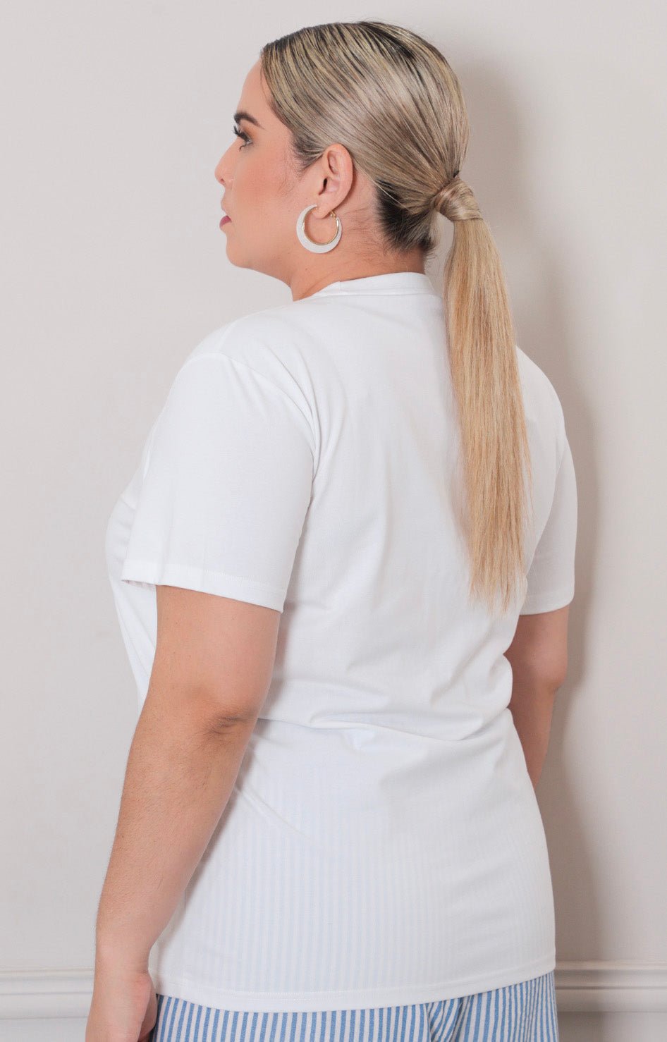 Blusa blanca estampada - BLUSAS CURVY Boutiquemirel 