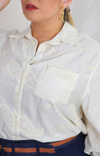 Blusa camisera con estampado paisley