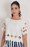 Blusa beige asimétrica