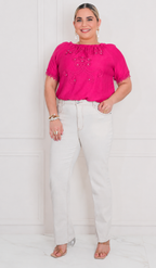 Blusa con bordado 3D