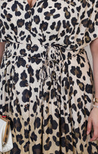 Vestido animal print con lazo