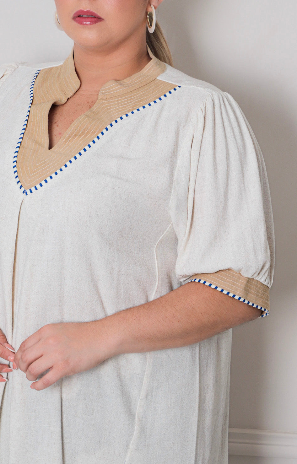 Blusa beige amplia - BLUSAS CURVY Boutiquemirel 