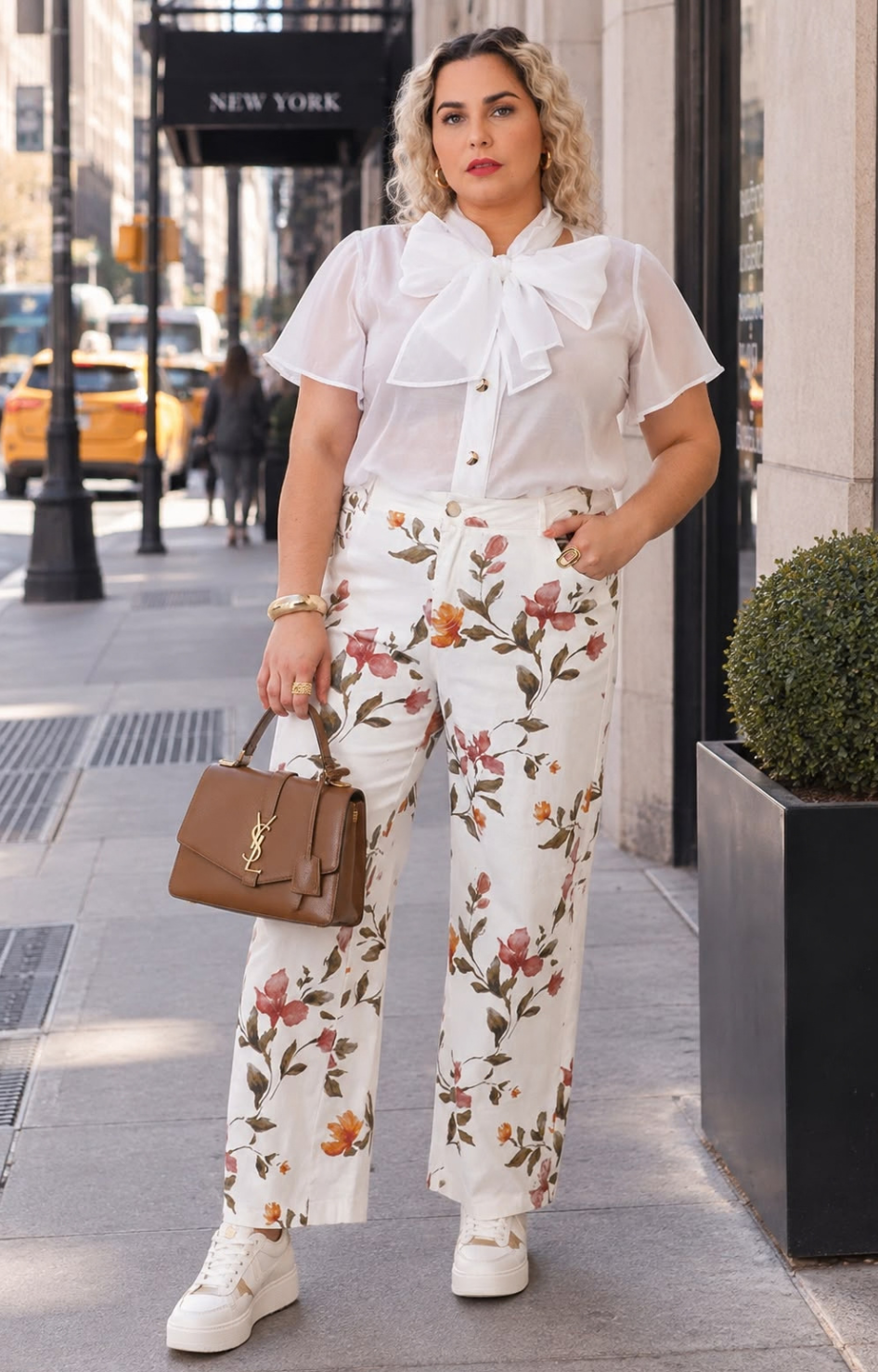 Pantalón estampado floral