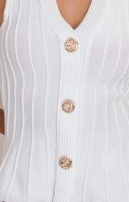 Blusa blanca con botones