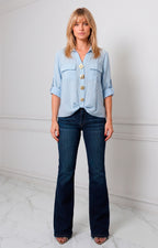Blusa azul con bolsillos y botones dorados - BLUSAS REGULAR Boutiquemirel 