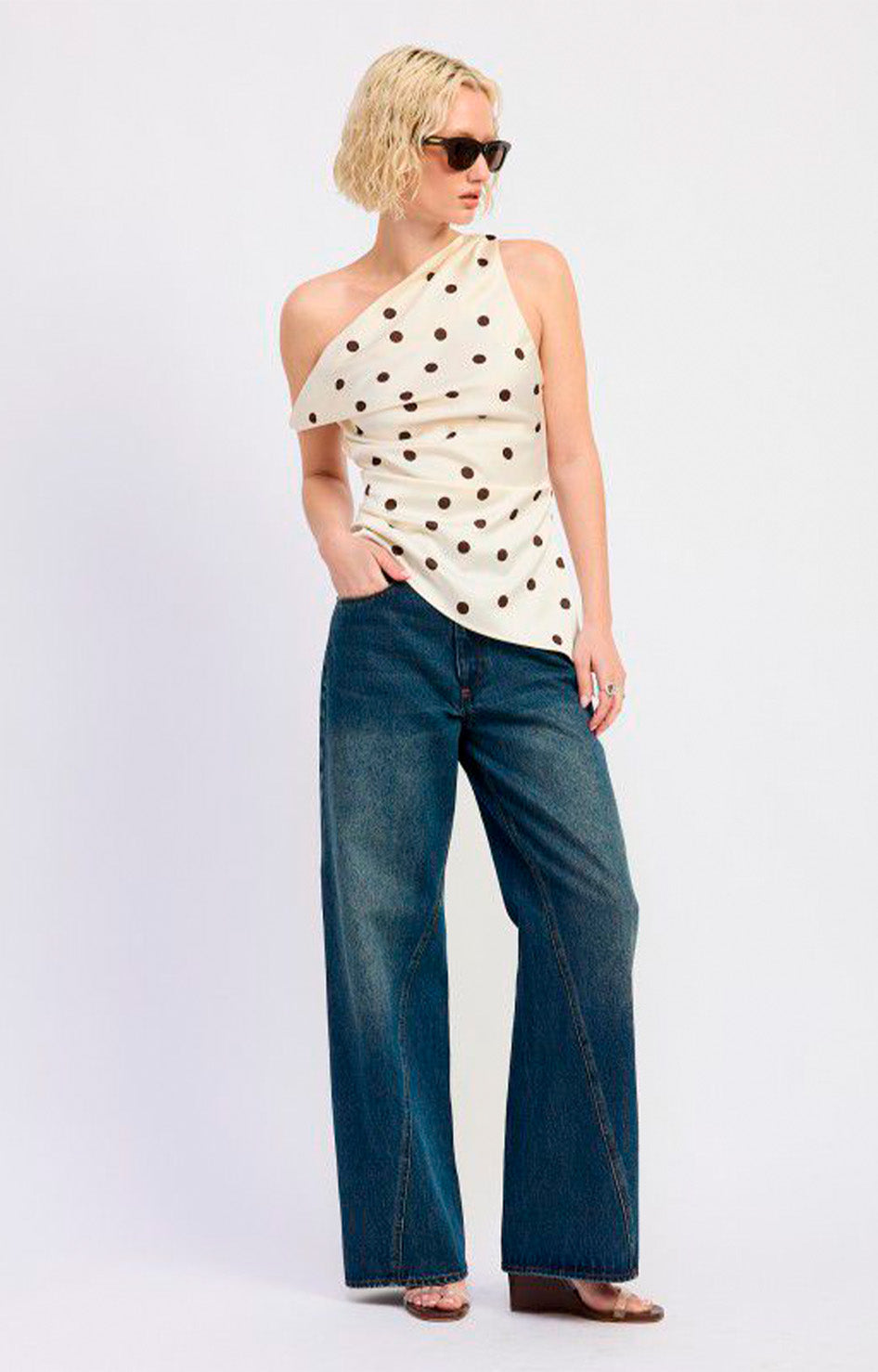 Blusa blanca polka dot