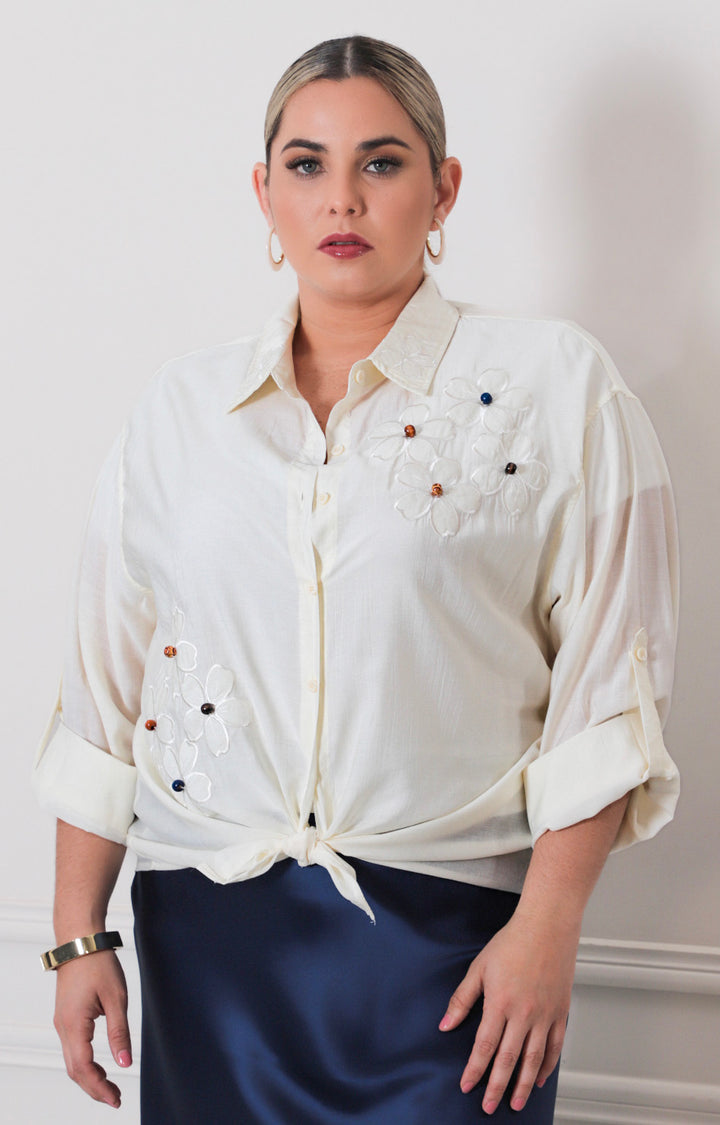 Blusa beige con manga larga - BLUSAS CURVY Boutiquemirel 