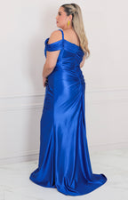 Vestido azul rey satinado con hombros caídos - VESTIDO LARGO CURVY Boutiquemirel 