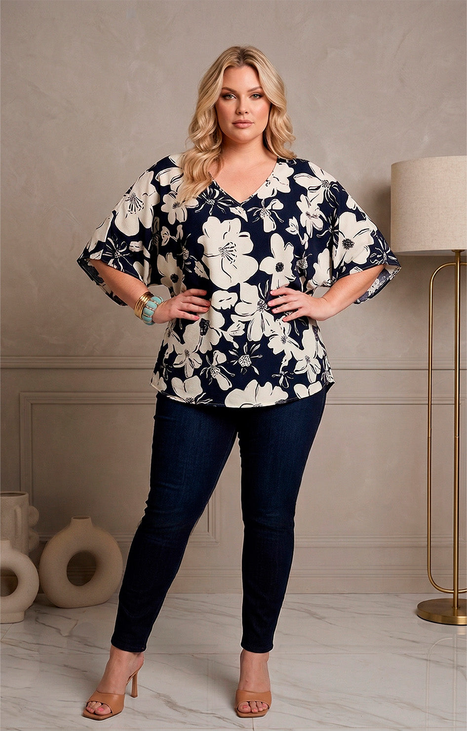 Blusa estampada de flores - BLUSAS CURVY Boutiquemirel 
