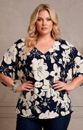 Blusa estampada de flores - BLUSAS CURVY Boutiquemirel 