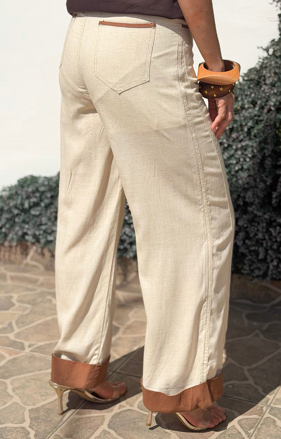 Pantalón beige con detalles - PANTALON REGULAR Boutiquemirel 