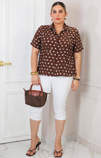 Blusa camisera café con polka dots