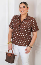 Blusa camisera café con polka dots