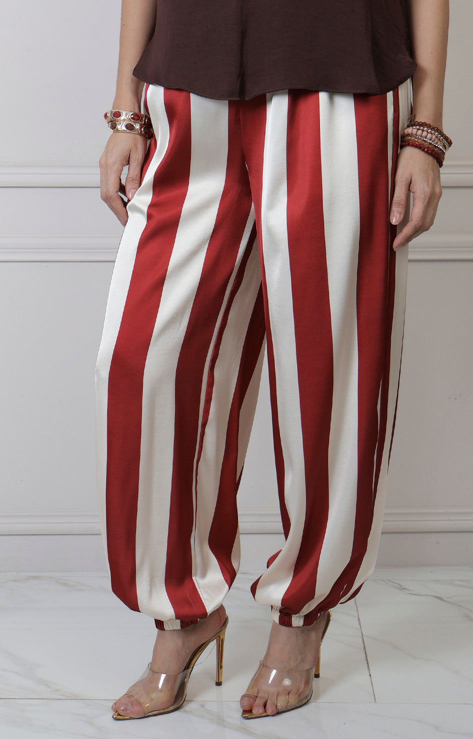 Pantalón de mezclilla regular Boutiquemirel con rayas verticales y cintura con resorte