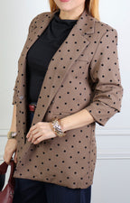 Blazer café con polka dots