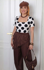 Blusa con escote cuadrado