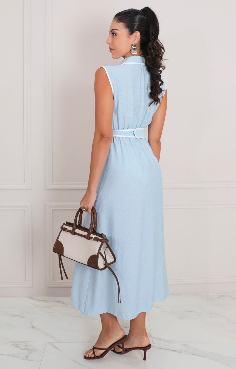 Vestido largo de botones con cinturón