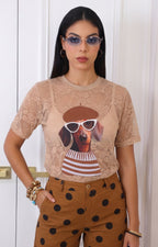 Blusa beige de encaje  con ilustración