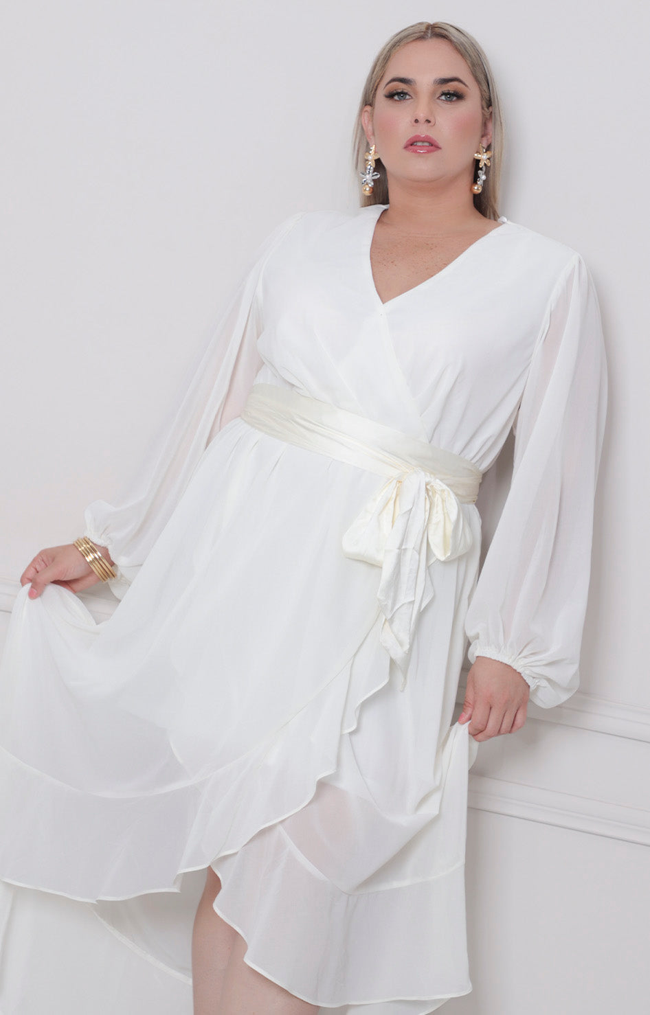 Vestido blanco asimètrico con lazo - VESTIDO LARGO CURVY Boutiquemirel 